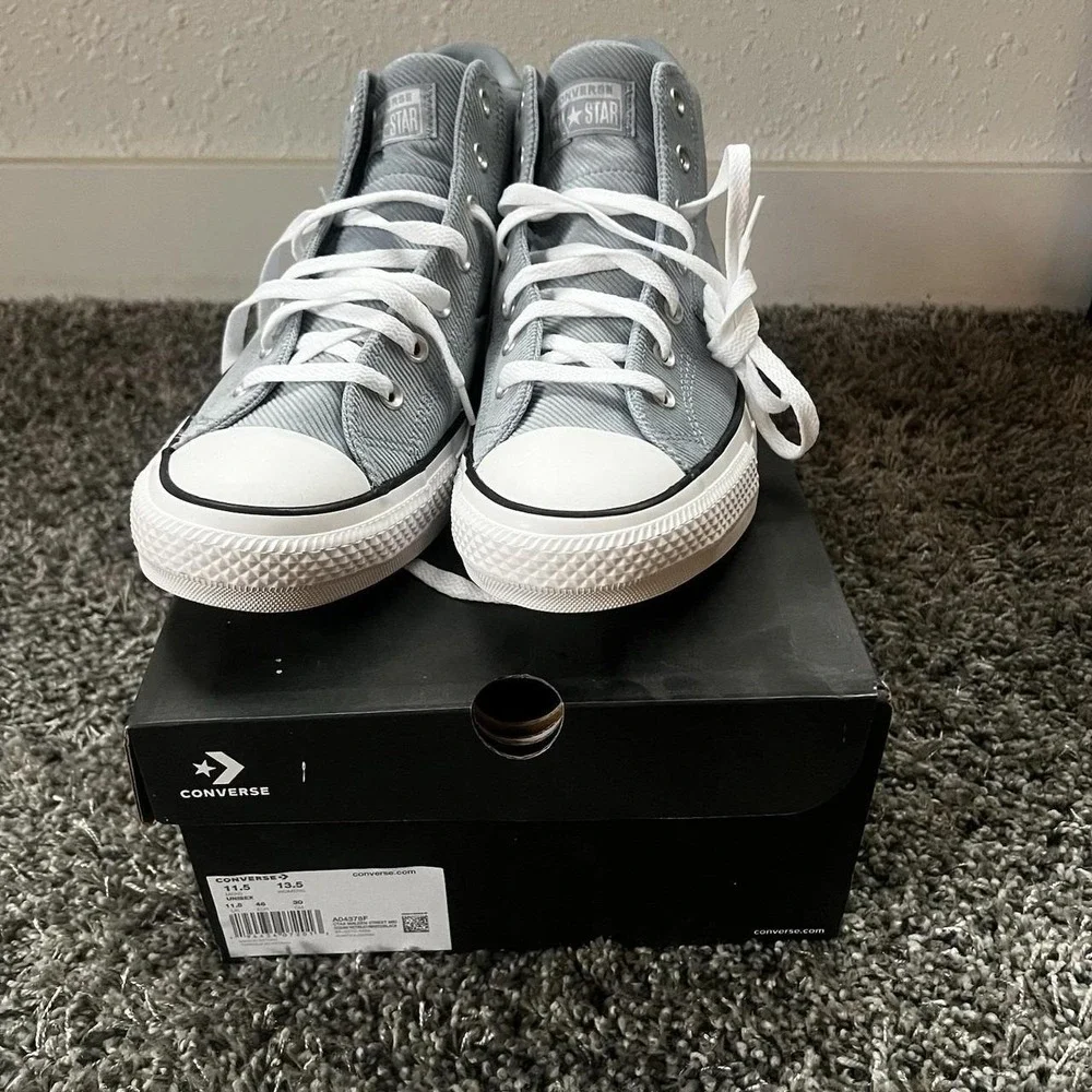 Converse Unisex Chuck Taylor All Star Hi Top Shoes Cloudy Daze Blue Size 11.5